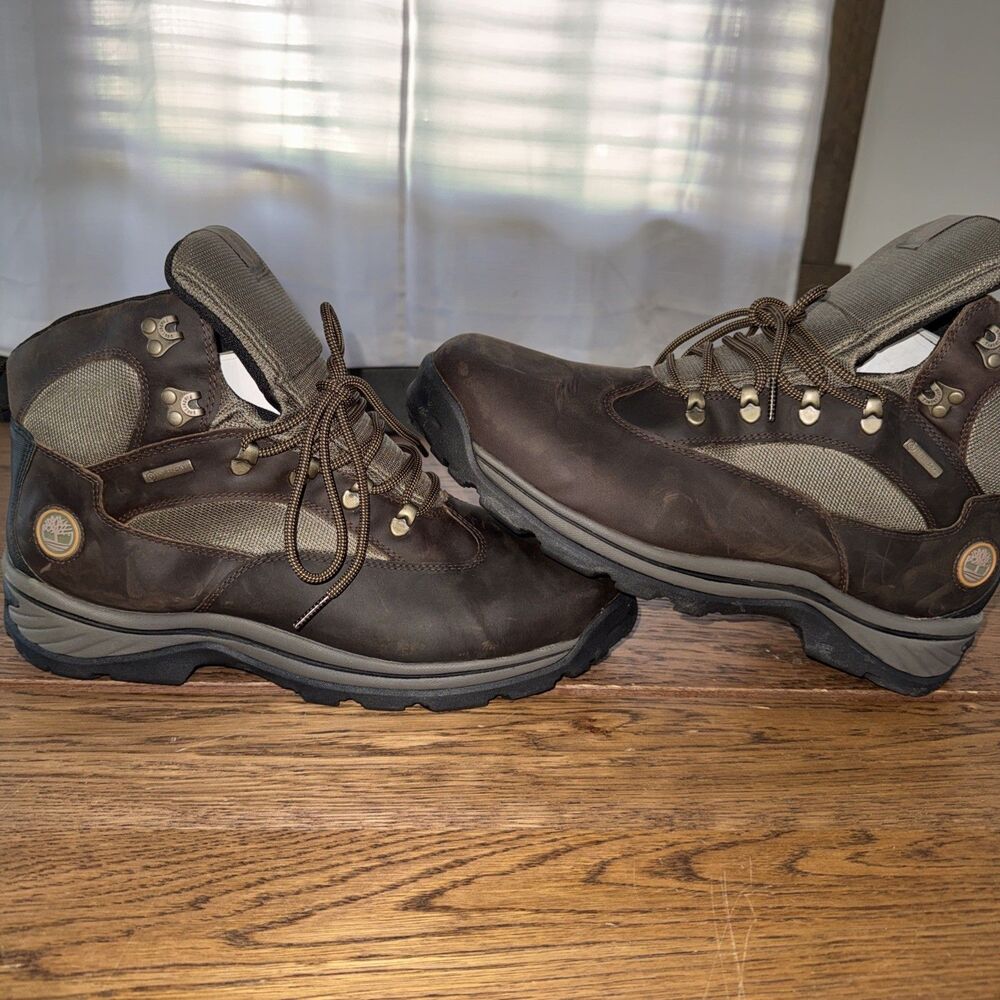 Timberland Chocorua Trail Mid Waterproof Hiking Boot in size US 14W